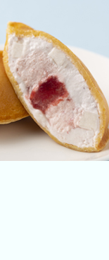 あまおう入りどら焼き「どらきんぐエース・杏仁豆腐」