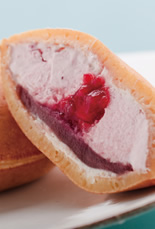 あまおう入りどら焼き「どらきんぐエース」