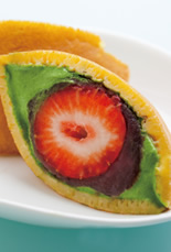 あまおう入りどら焼き「どらきんぐ生・抹茶」